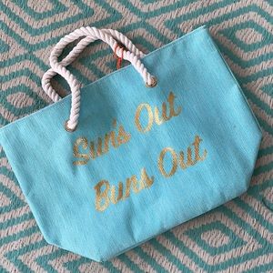 Beach Bag “Suns Out Buns Out” ☀️🏖
